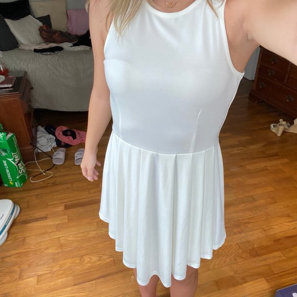 WINDSOR WHITE DRESS - Picture 8 of 8